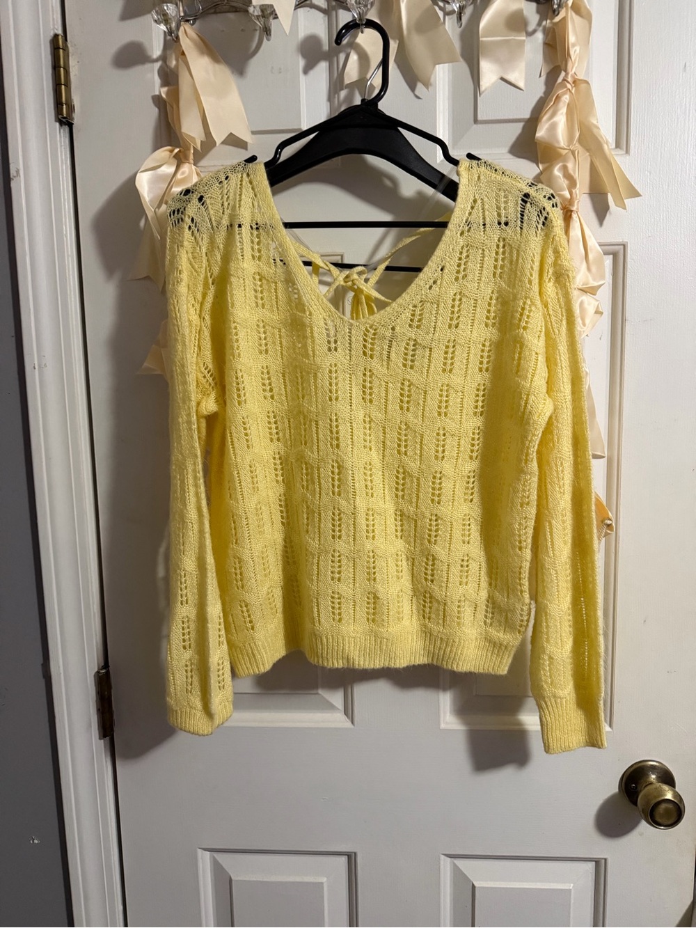 Francesca's Collections Lightweight Knit Yellow V-Neck Sweater